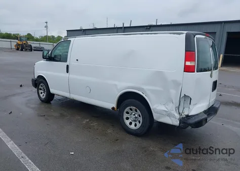 2010 Chevrolet Express 1500 Work Van из США, поврежденный, VIN 1GCUGADX3A1107386